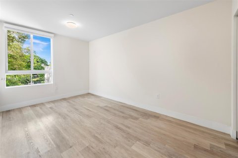 Appartement à louer à Miami, Floride: 2 chambres, 119.1 m2 № 2029645 - photo 11