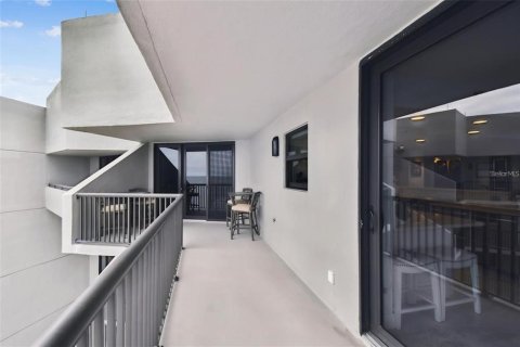 Condominio en venta en Clearwater, Florida, 4 dormitorios, 328.13 m2 № 1818991 - foto 17