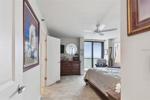 Condominio en venta en Clearwater, Florida, 4 dormitorios, 328.13 m2 № 1818991 - foto 19