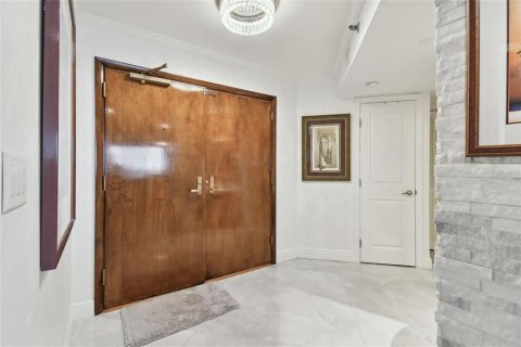 Condominio en venta en Clearwater, Florida, 4 dormitorios, 328.13 m2 № 1818991 - foto 6