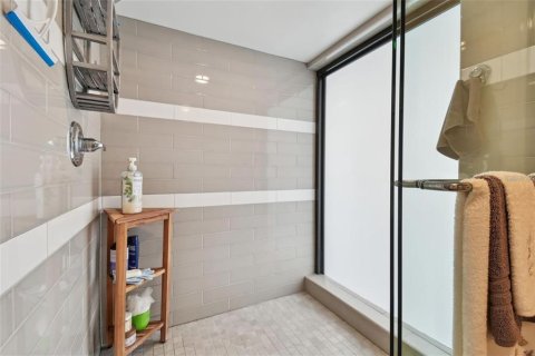 Condominio en venta en Clearwater, Florida, 4 dormitorios, 328.13 m2 № 1818991 - foto 28