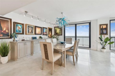 Condominio en venta en Clearwater, Florida, 4 dormitorios, 328.13 m2 № 1818991 - foto 12