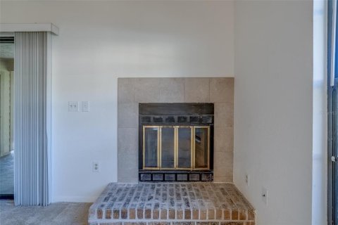 House in Palm Harbor, Florida 3 bedrooms, 129.13 sq.m. № 1798122 - photo 19