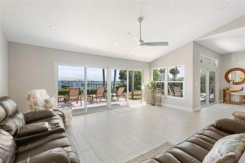 Casa en venta en Englewood, Florida, 4 dormitorios, 206.8 m2 № 2126815 - foto 29