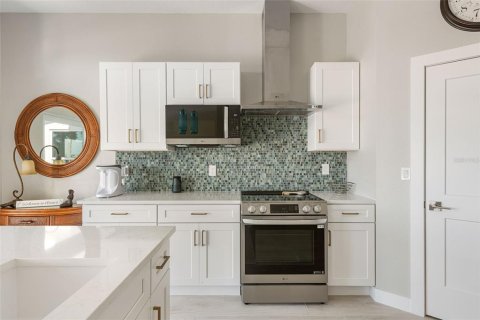 Casa en venta en Englewood, Florida, 4 dormitorios, 206.8 m2 № 2126815 - foto 12