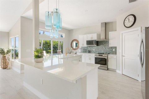 Casa en venta en Englewood, Florida, 4 dormitorios, 206.8 m2 № 2126815 - foto 10
