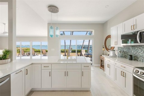 Casa en venta en Englewood, Florida, 4 dormitorios, 206.8 m2 № 2126815 - foto 13