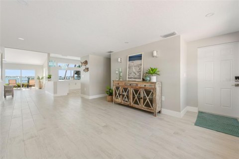 Casa en venta en Englewood, Florida, 4 dormitorios, 206.8 m2 № 2126815 - foto 22