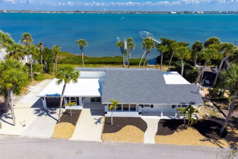 Casa en venta en Englewood, Florida, 4 dormitorios, 206.8 m2 № 2126815 - foto 6