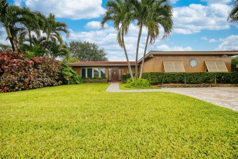 Villa ou maison à vendre à Hollywood, Floride: 3 chambres, 226.68 m2 № 1931612 - photo 1