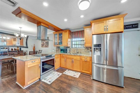 Villa ou maison à vendre à Miami Gardens, Floride: 3 chambres, 159.23 m2 № 1855018 - photo 9