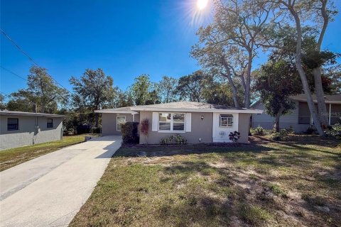 Casa en venta en Tarpon Springs, Florida, 3 dormitorios, 123.56 m2 № 1539522 - foto 2
