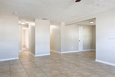 Casa en venta en Tarpon Springs, Florida, 3 dormitorios, 123.56 m2 № 1539522 - foto 13