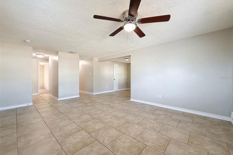 Casa en venta en Tarpon Springs, Florida, 3 dormitorios, 123.56 m2 № 1539522 - foto 14