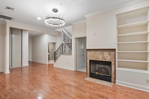 Townhouse in Orlando, Florida 3 bedrooms, 239.32 sq.m. № 1855983 - photo 5