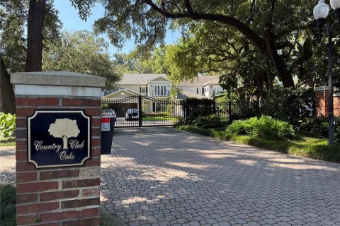 Townhouse in Orlando, Florida 3 bedrooms, 239.32 sq.m. № 1855983 - photo 27