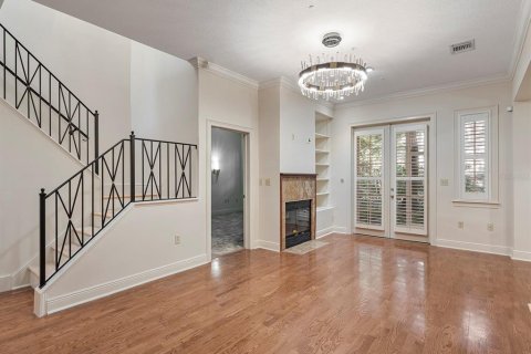 Townhouse in Orlando, Florida 3 bedrooms, 239.32 sq.m. № 1855983 - photo 4