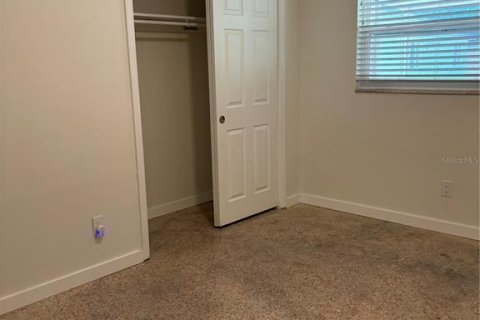 Villa ou maison à louer à Tampa, Floride: 3 chambres, 121.24 m2 № 2399301 - photo 13