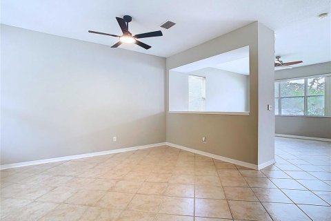 Casa en venta en Riverview, Florida, 4 dormitorios, 221.29 m2 № 1910632 - foto 10