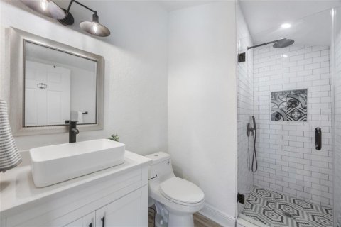 Casa en venta en Tampa, Florida, 3 dormitorios, 112.97 m2 № 1894573 - foto 25