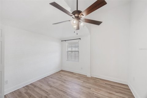 Casa en venta en Tampa, Florida, 3 dormitorios, 112.97 m2 № 1894573 - foto 23