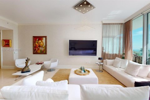 Condo in Bal Harbour, Florida, 3 bedrooms  № 2145934 - photo 6