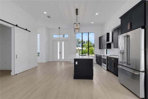 Casa en venta en Sarasota, Florida, 3 dormitorios, 227.98 m2 № 2308765 - foto 14