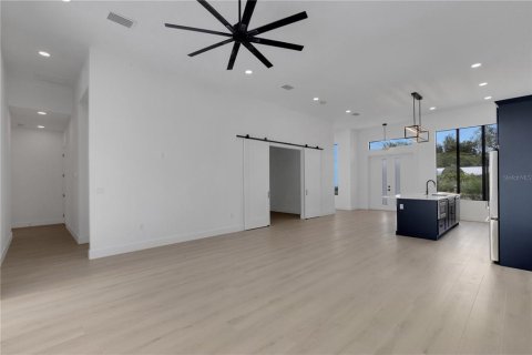 Casa en venta en Sarasota, Florida, 3 dormitorios, 227.98 m2 № 2308765 - foto 18