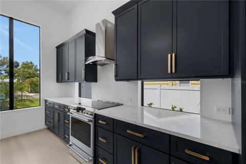 Casa en venta en Sarasota, Florida, 3 dormitorios, 227.98 m2 № 2308765 - foto 12