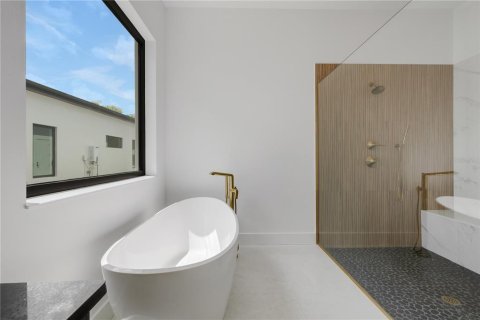 Casa en venta en Sarasota, Florida, 3 dormitorios, 227.98 m2 № 2308765 - foto 25