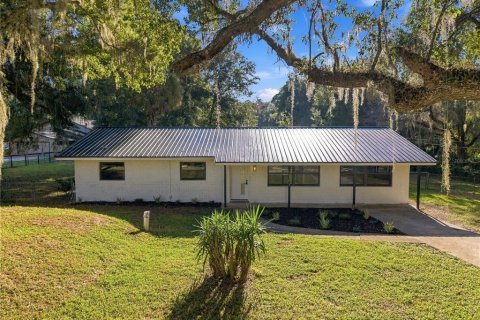 Casa en Ocala, Florida 3 dormitorios, 121.89 m2 № 2379370