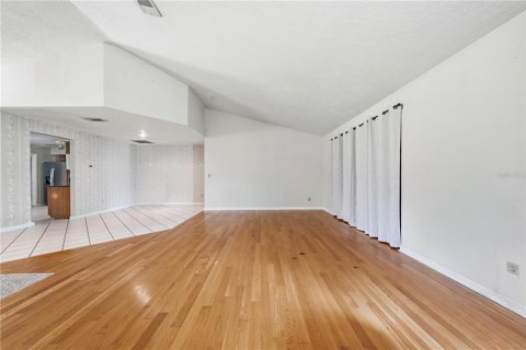Villa ou maison à vendre à Cocoa, Floride: 4 chambres, 183.39 m2 № 2436791 - photo 14