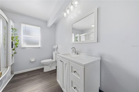 Villa ou maison à vendre à Cocoa, Floride: 4 chambres, 183.39 m2 № 2436791 - photo 27