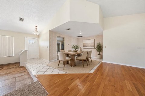 Villa ou maison à vendre à Cocoa, Floride: 4 chambres, 183.39 m2 № 2436791 - photo 12