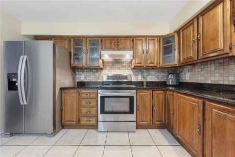 Villa ou maison à vendre à Cocoa, Floride: 4 chambres, 183.39 m2 № 2436791 - photo 16