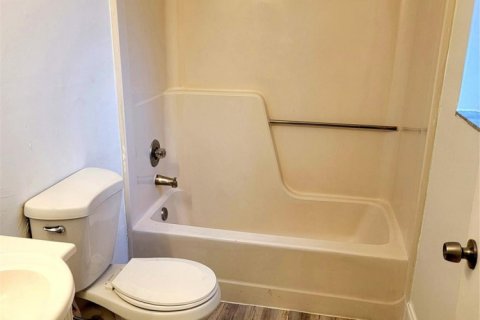 Condo in Boynton Beach, Florida, 2 bedrooms  № 1102186 - photo 1