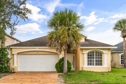 Casa en alquiler en Orlando, Florida, 4 dormitorios, 188.59 m2 № 1910518 - foto 1