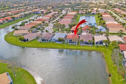 House in Boynton Beach, Florida 3 bedrooms, 175.03 sq.m. № 2244013 - photo 6