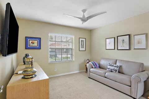 House in Boynton Beach, Florida 3 bedrooms, 175.03 sq.m. № 2244013 - photo 23
