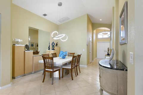 House in Boynton Beach, Florida 3 bedrooms, 175.03 sq.m. № 2244013 - photo 24