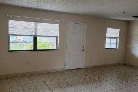 Apartment in Titusville, Florida 2 bedrooms, 91.04 sq.m. № 1900965 - photo 4