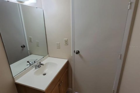 Apartment in Titusville, Florida 2 bedrooms, 91.04 sq.m. № 1900965 - photo 18