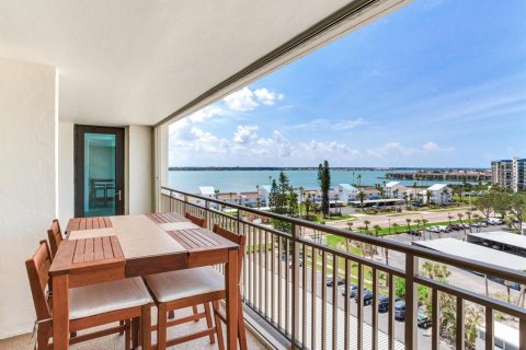 Condo in Clearwater, Florida, 2 bedrooms  № 1769085 - photo 25