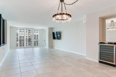Condo in Clearwater, Florida, 2 bedrooms  № 1769085 - photo 9