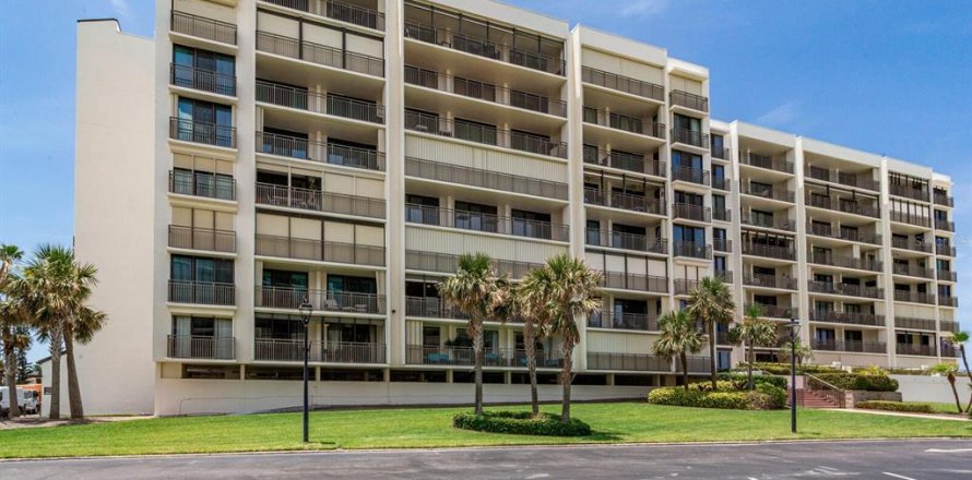 Condo in Clearwater, Florida, 2 bedrooms № 1769085