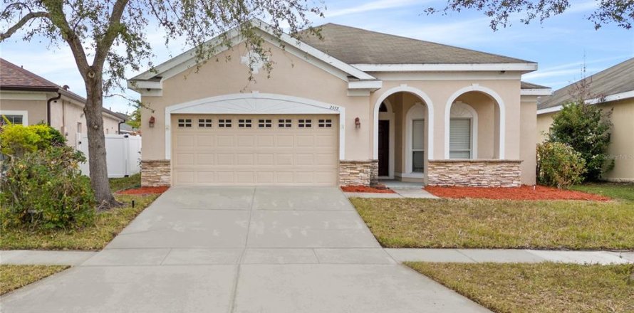 Villa ou maison à Orlando, Floride 3 chambres, 174.84 m2 № 2403142