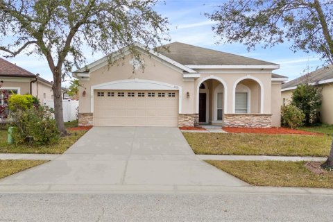 Villa ou maison à louer à Orlando, Floride: 3 chambres, 174.84 m2 № 2403142 - photo 2