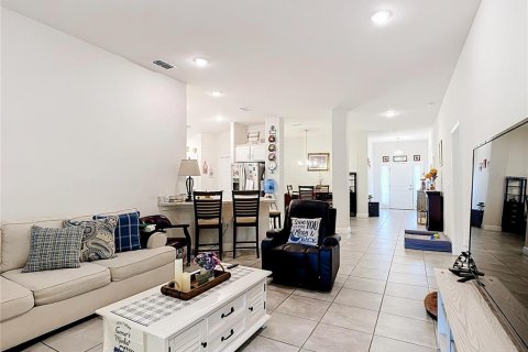 Casa en venta en Davenport, Florida, 4 dormitorios, 207.82 m2 № 2334076 - foto 14