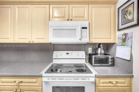 Купить кондоминиум в Лодерхилл, Флорида 2 спальни, 99.68м2, № 2025751 - фото 7