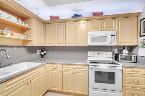 Купить кондоминиум в Лодерхилл, Флорида 2 спальни, 99.68м2, № 2025751 - фото 4